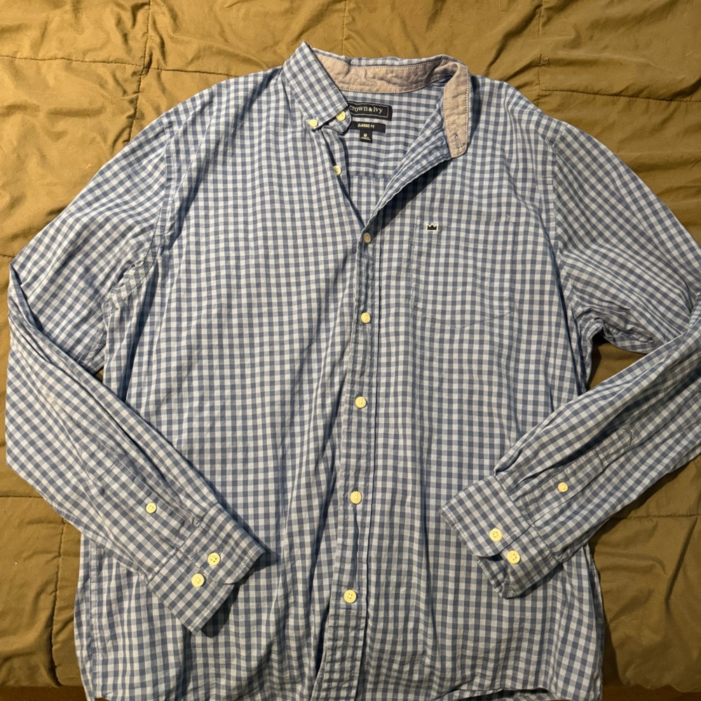 Men’s Crown & Ivy Long Sleeve shirt